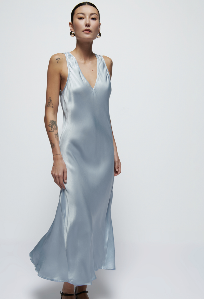Jhene V-Neck Dress ~ Skyway