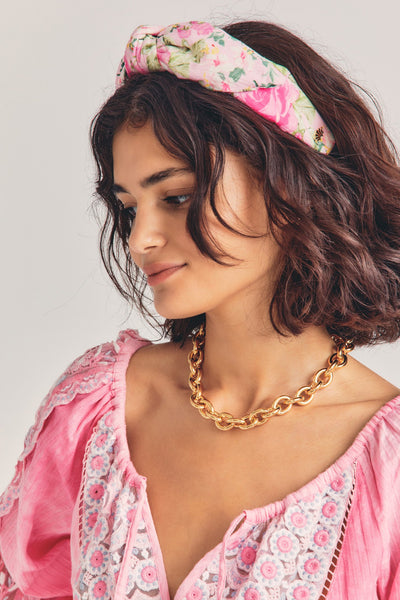 Lele Sadoughi x LoveShackFancy headband millennial pink . LoveShackFancy and Lele Sadoughi Have Launched the Prettiest  main image 4