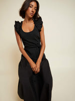 Everleigh Dress ~ Black