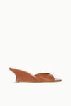 Brigitte Wedge ~ Tabac
