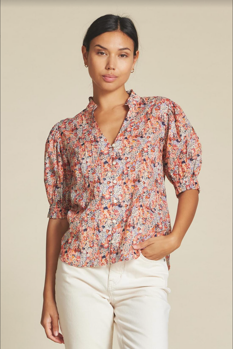 Eliza Blouse ~ Vino Daisies