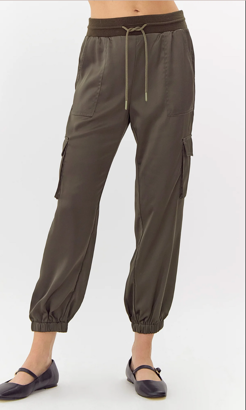 Willa Drawstring Cargo Joggers ~ Dark Olive