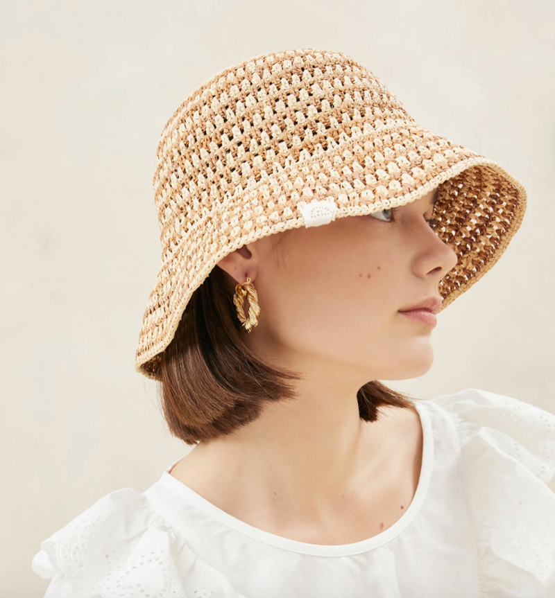 帽子 RAFFIA BUCKET HAT Crochet raffia bucket hat Natural For Women | Maje