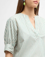 V-Neck Popover Top ~ Green