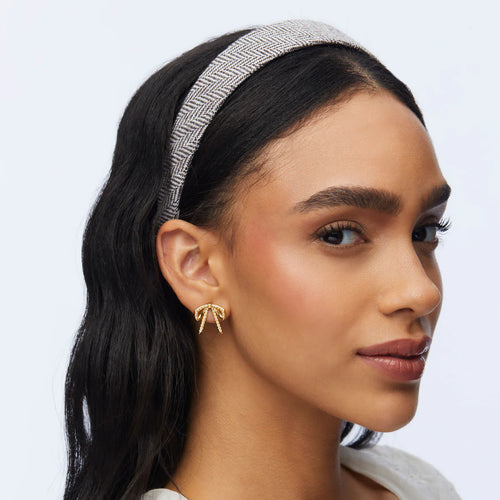 Pearl Mini Bow Stud Earrings