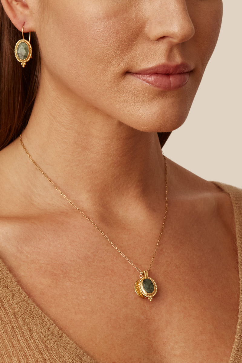 Emerald & Gold Pendant Necklace