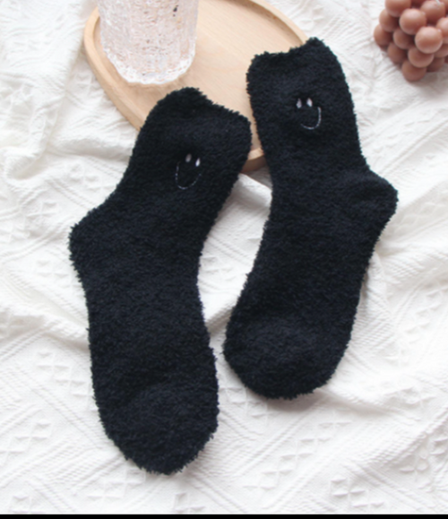 Holiday Socks ~ Smiley